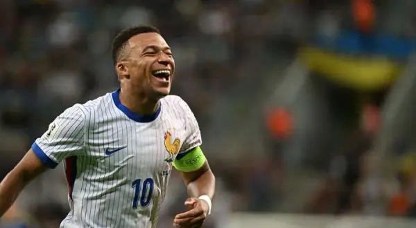 Kylian Mbappé statystyki: Zaskakujące osiągnięcia i forma napastnika